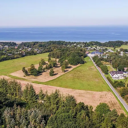 4 Bedroom Amazing In Holiday home Glesborg