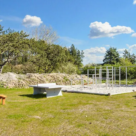 4 Bedroom Amazing In *